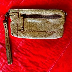 Schuler & Sons Philadelphia leather wristlet